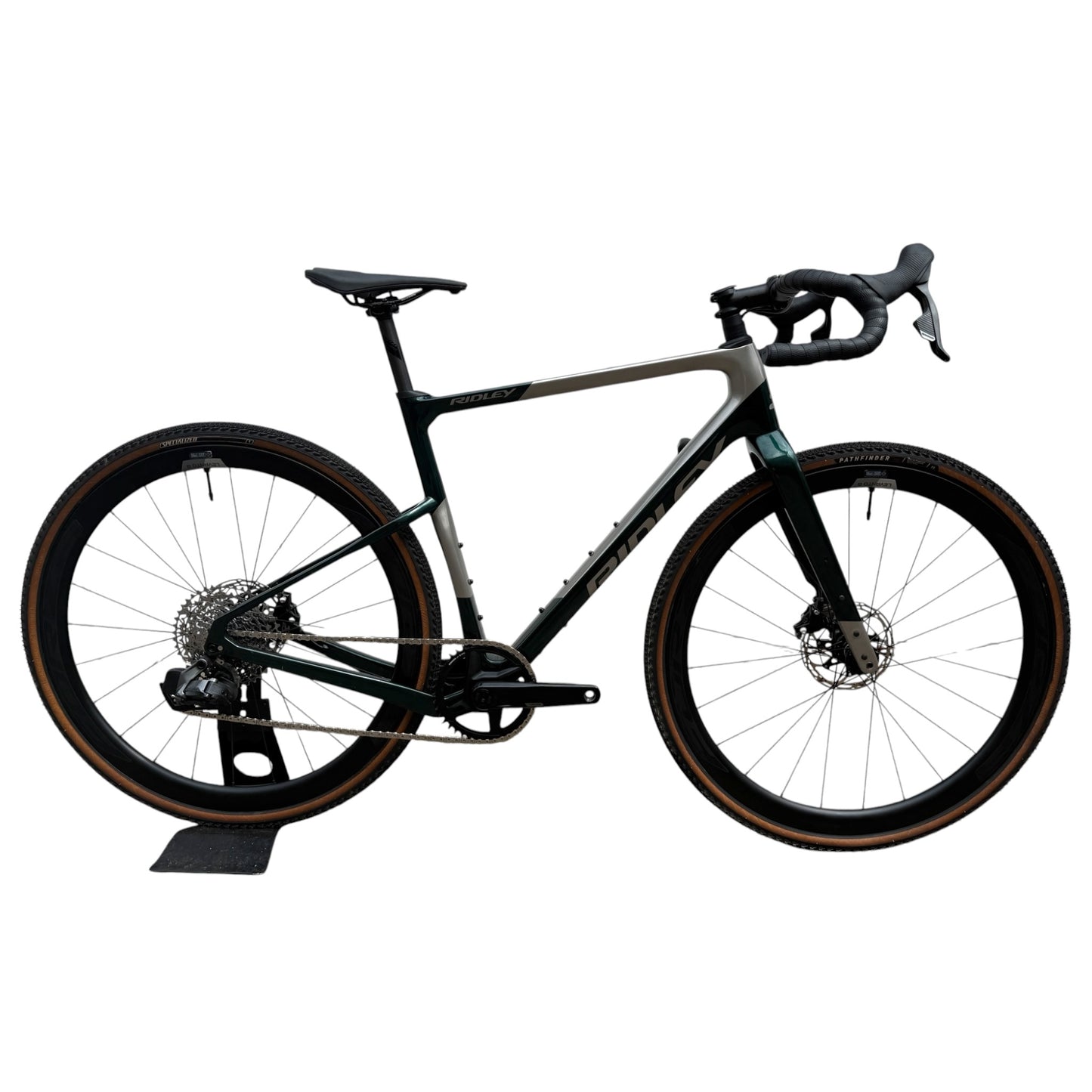 Ridley Kanzo Adventure Carbon – SRAM Rival AXS XPLR | Carbon-Laufräder 28" | Refurbished